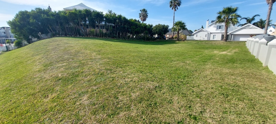  Bedroom Property for Sale in Marina Martinique Eastern Cape